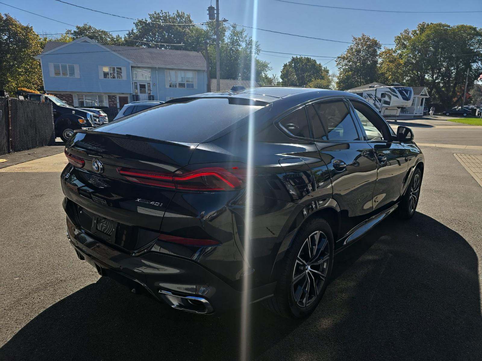 2025 BMW X6 xDrive40i AWD