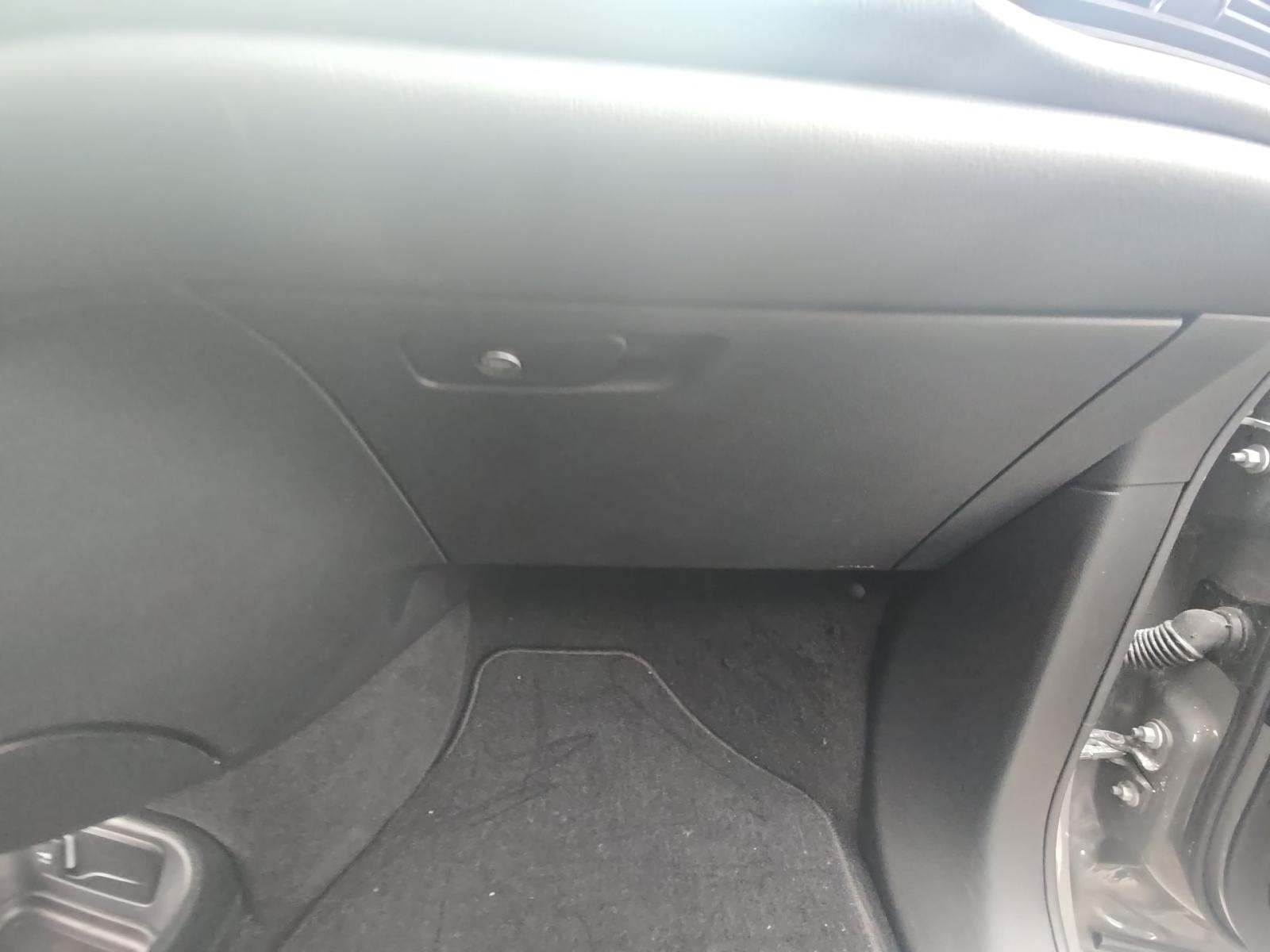 2025 Chrysler Pacifica Hybrid Select FWD