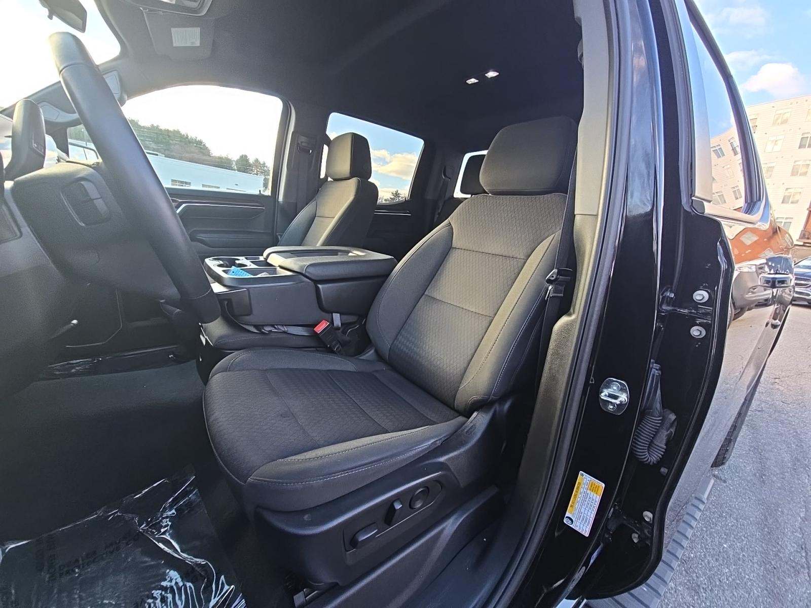 2022 Chevrolet Silverado 1500 RST AWD