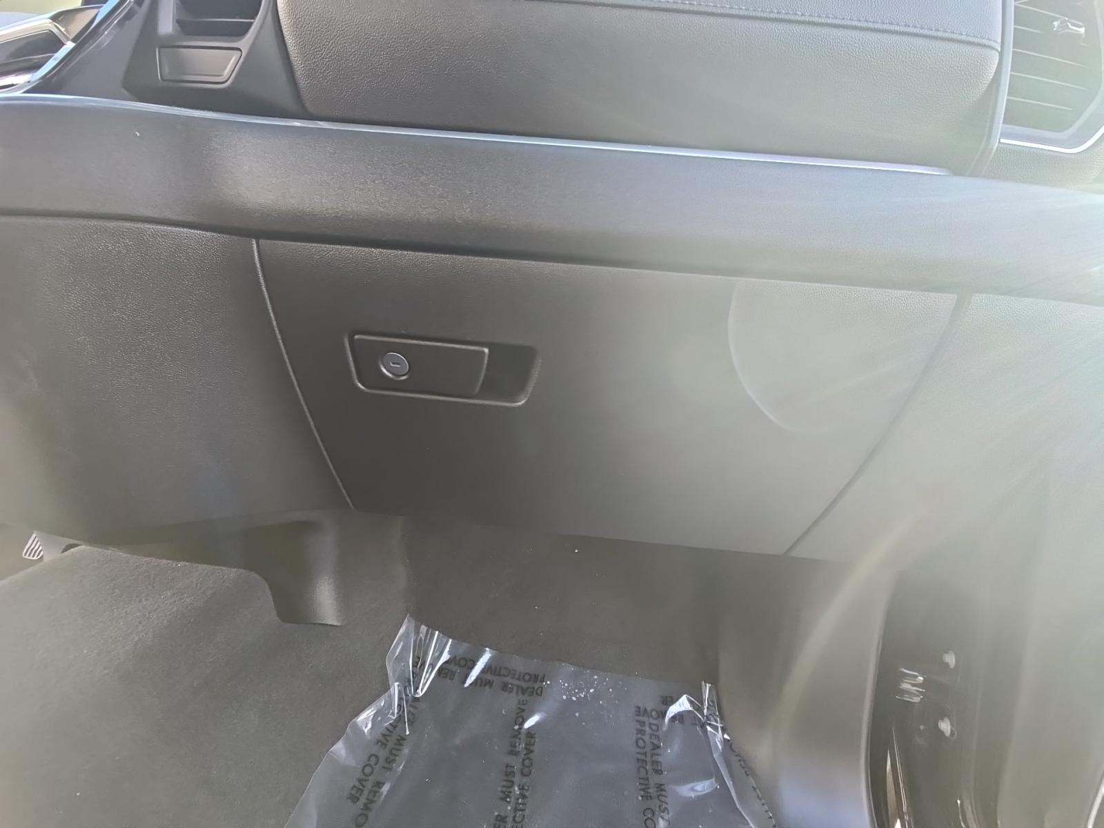 2022 Chevrolet Silverado 1500 RST AWD