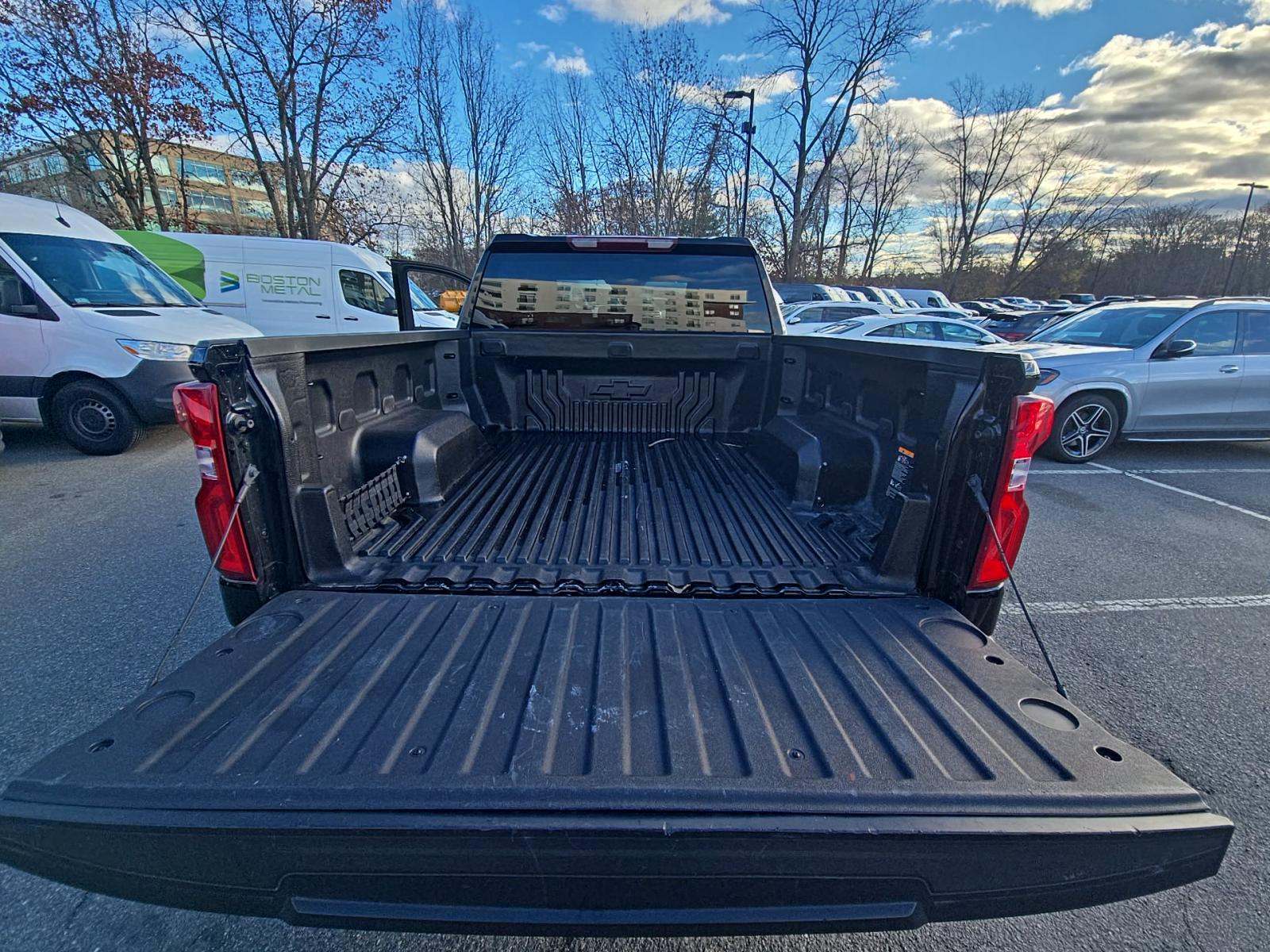 2022 Chevrolet Silverado 1500 RST AWD