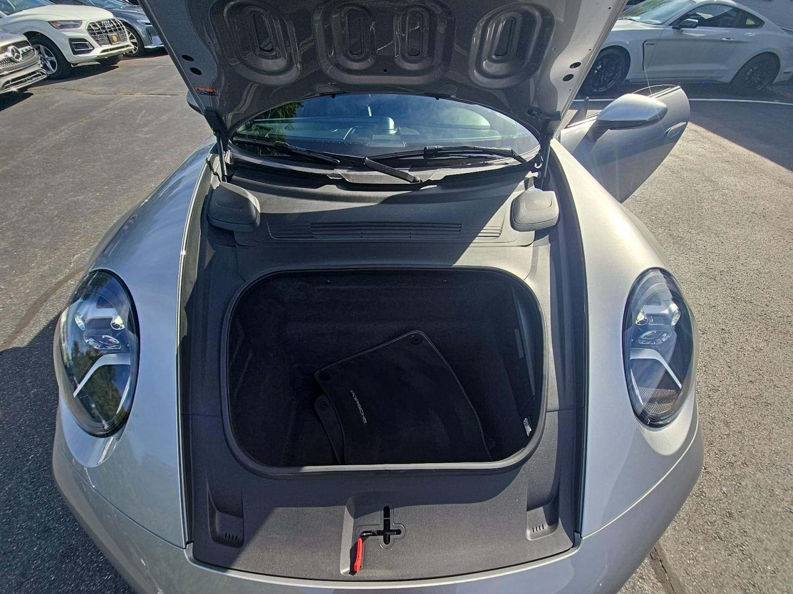 2022 Porsche 911 4S Targa AWD