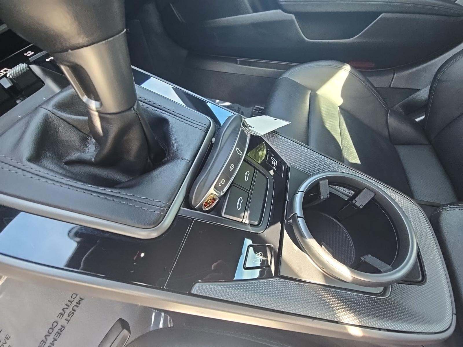 2022 Porsche 911 4S Targa AWD