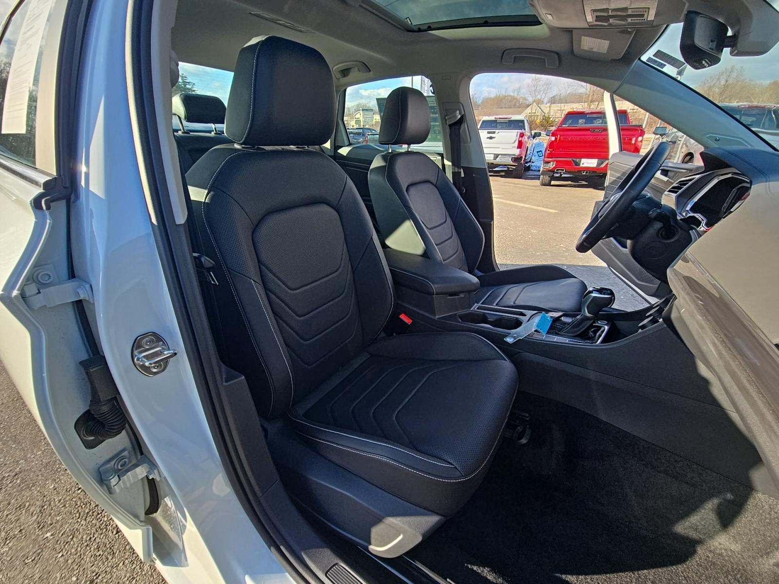 2023 Volkswagen Jetta 1.5T SEL FWD