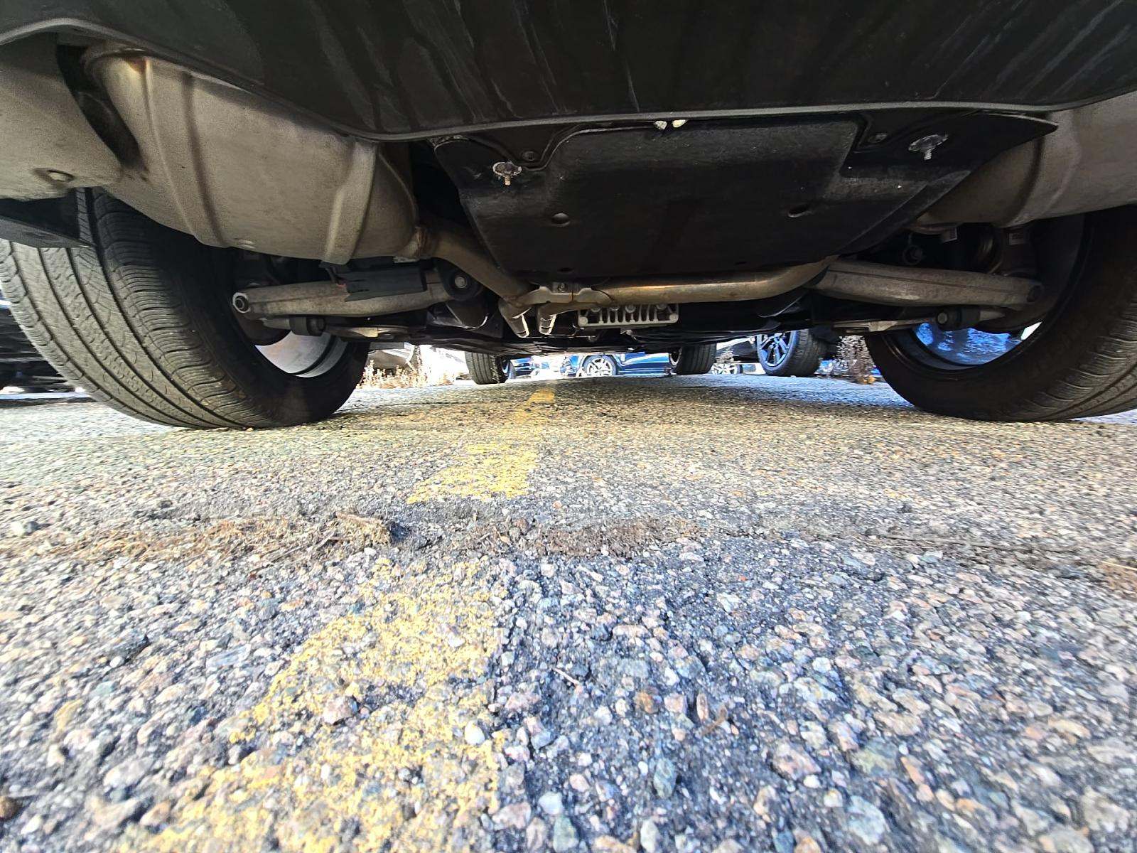 2022 Porsche Macan Base AWD