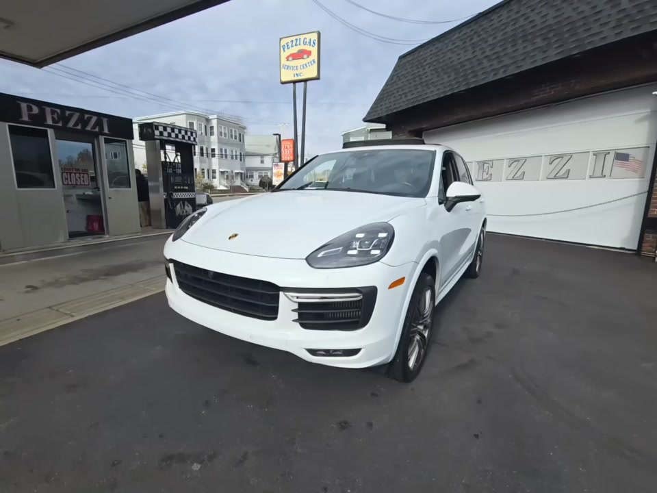 2016 Porsche Cayenne GTS AWD