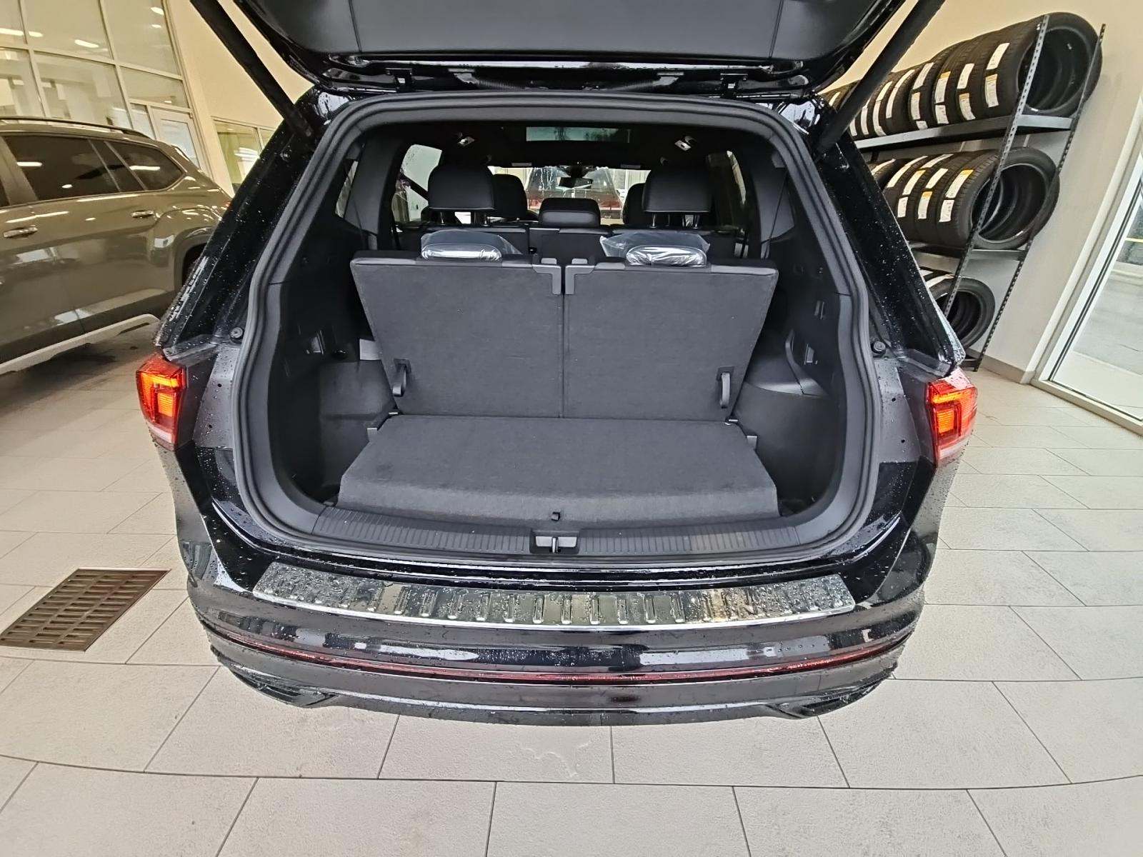 2024 Volkswagen Tiguan 2.0T SE R-Line Black FWD