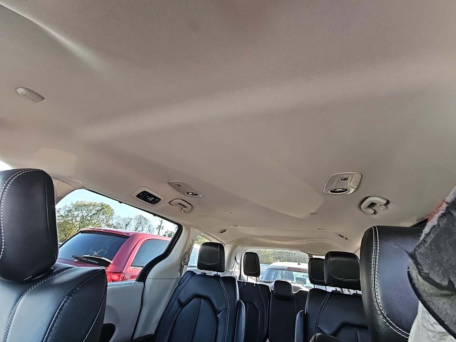 2023 Chrysler Pacifica Touring L FWD