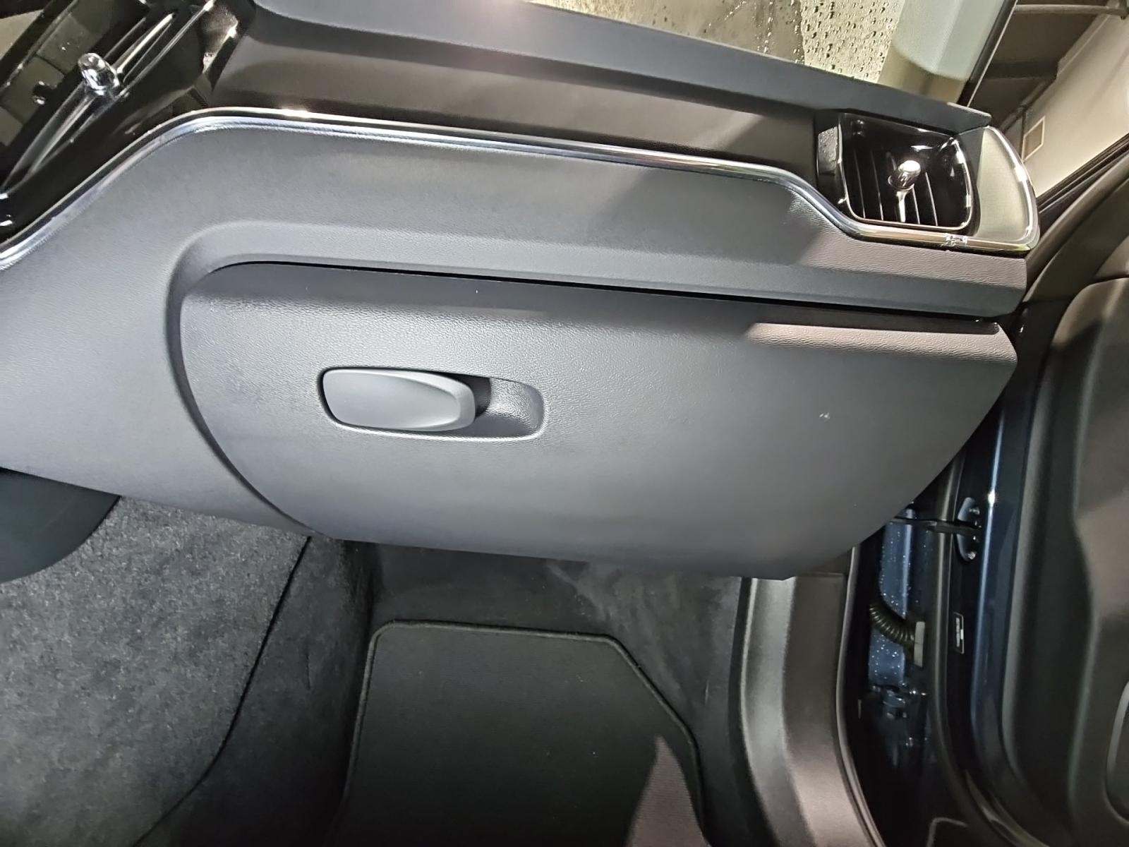 2024 Volvo XC60 Recharge T8 Core AWD