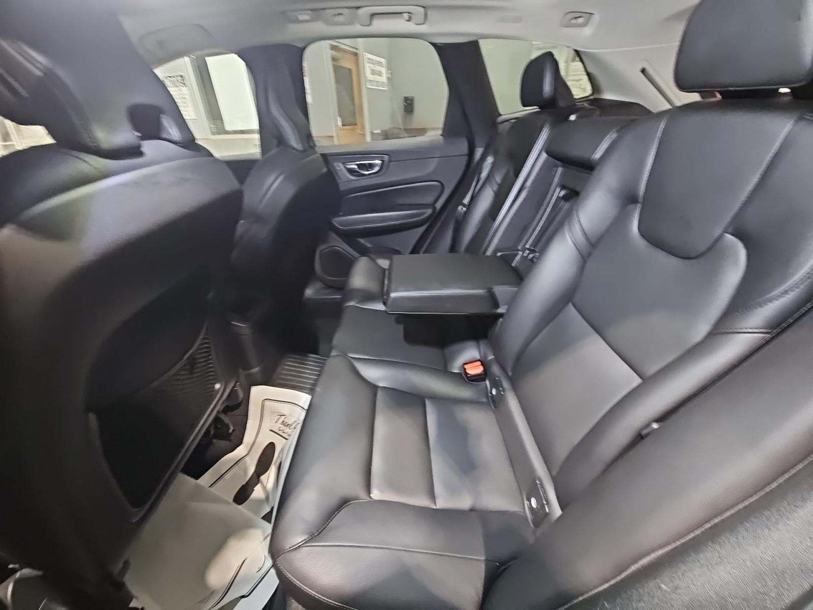 2024 Volvo XC60 Recharge T8 Core AWD