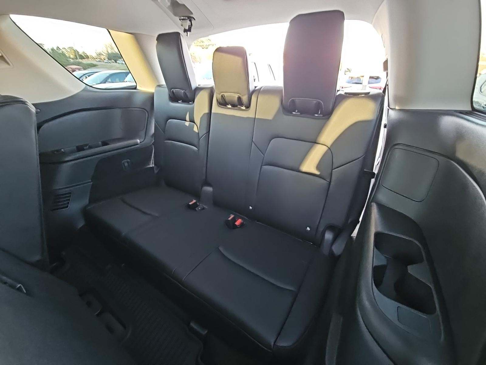 2023 Nissan Pathfinder SL AWD