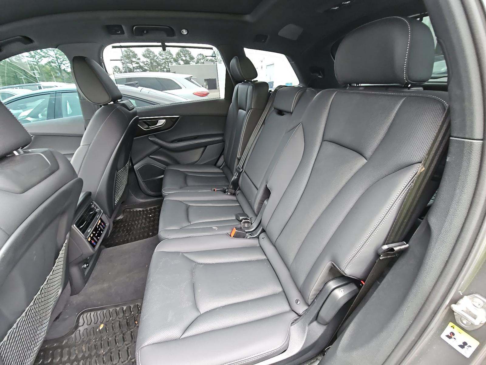 2025 Audi Q7 Premium Plus AWD