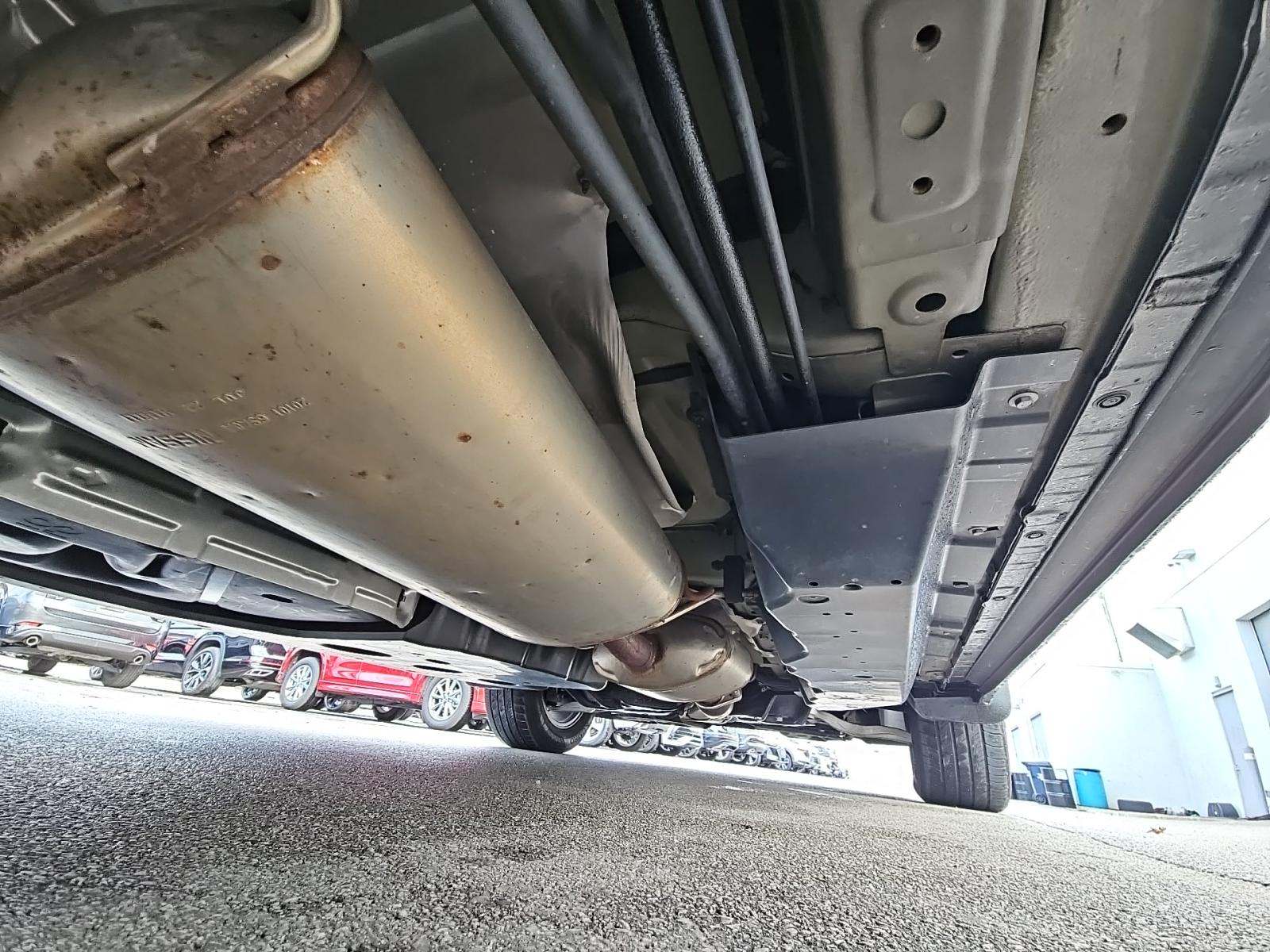 2022 Nissan Pathfinder SL AWD