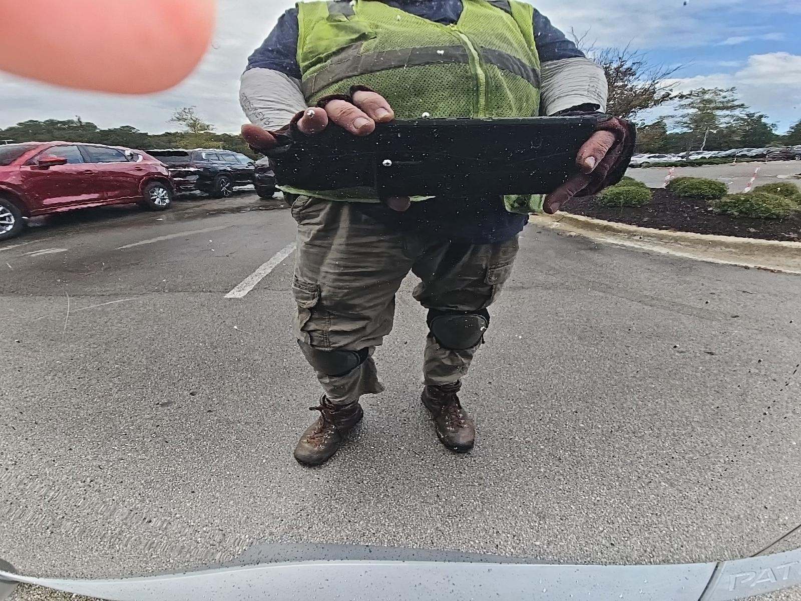 2022 Nissan Pathfinder SL AWD