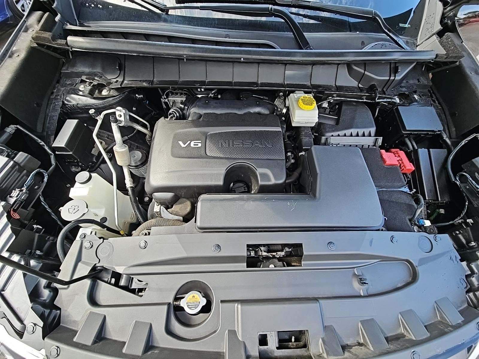 2022 Nissan Pathfinder SL AWD