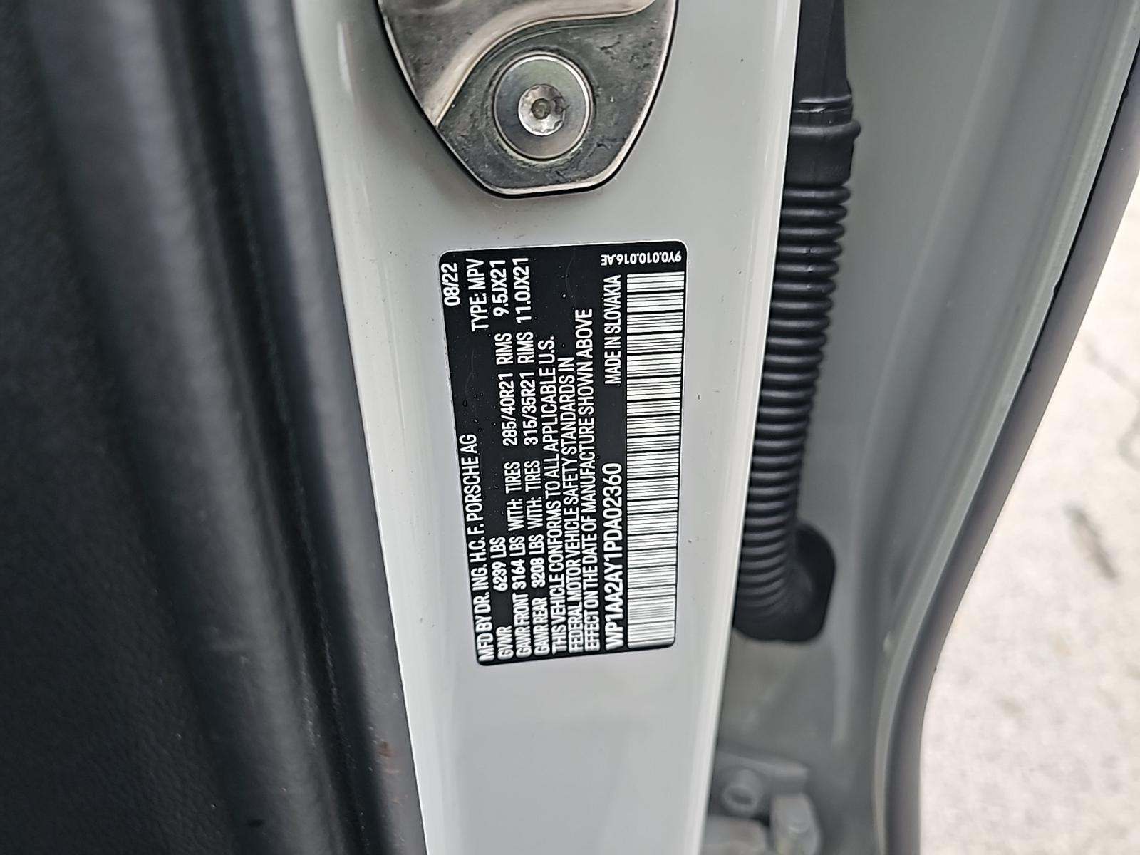 2023 Porsche Cayenne Platinum Edition AWD