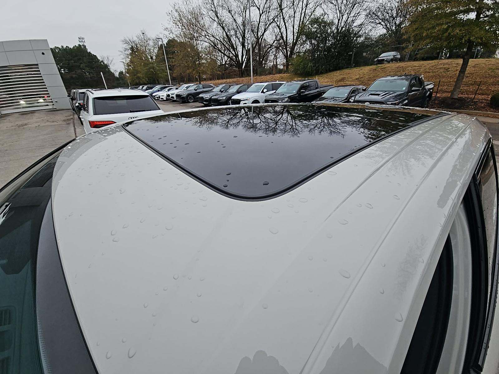 2023 Porsche Cayenne Platinum Edition AWD