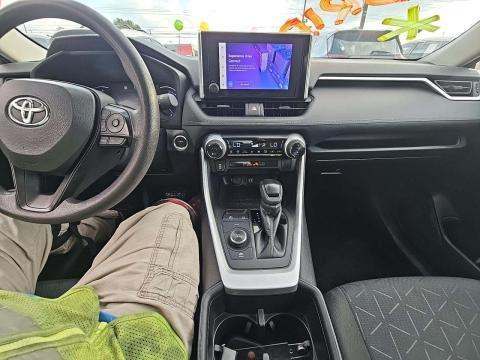 2024 Toyota RAV4 Hybrid XLE AWD