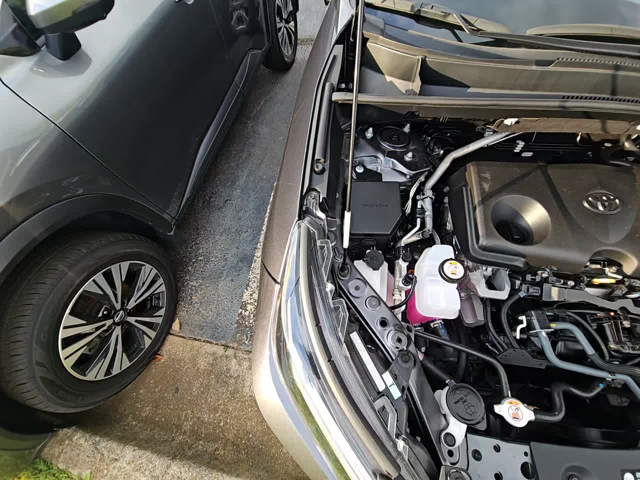 2024 Toyota RAV4 Hybrid XLE AWD