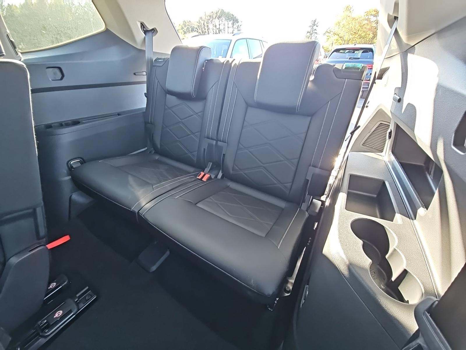 2025 Volkswagen Atlas 2.0T SE FWD