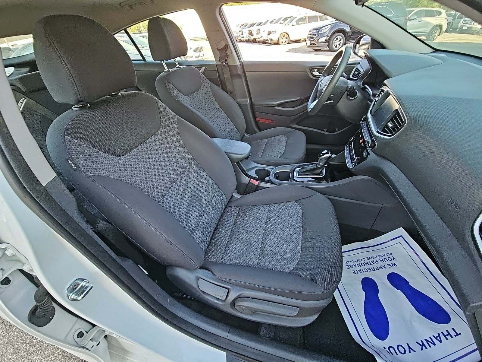 2018 Hyundai Ioniq Hybrid Blue FWD