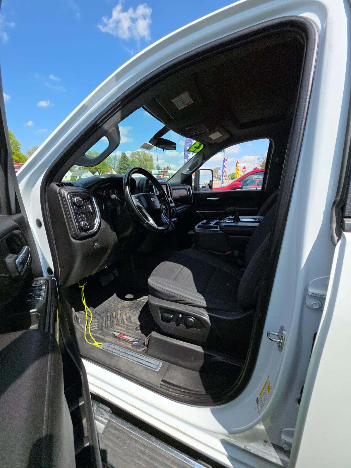 2023 Chevrolet Silverado 2500HD LT AWD