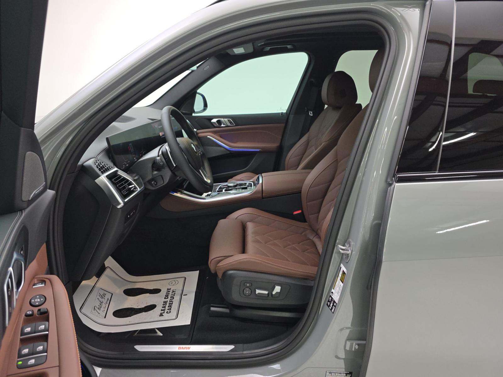2025 BMW X5 xDrive40i AWD