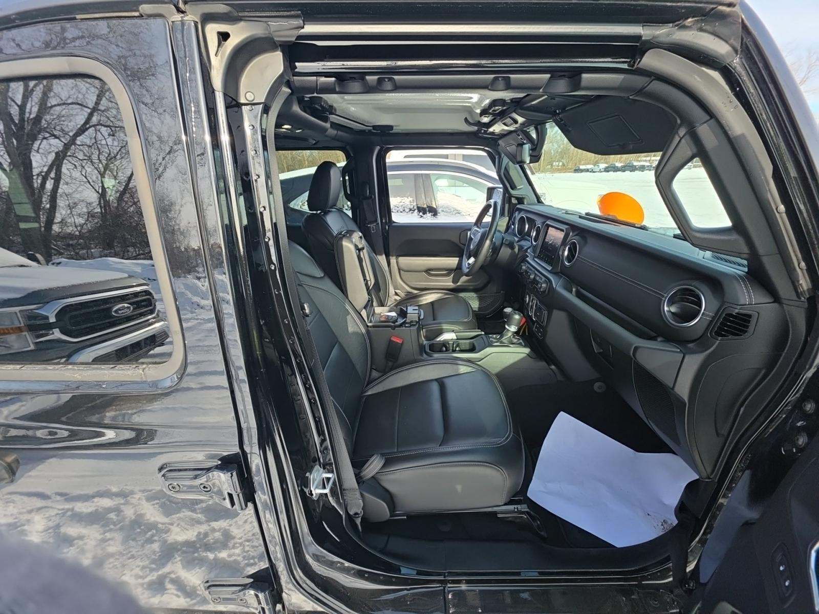 2023 Jeep Wrangler Sahara AWD