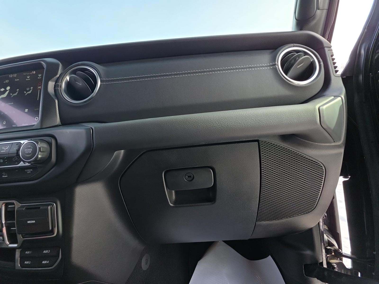 2023 Jeep Wrangler Sahara AWD