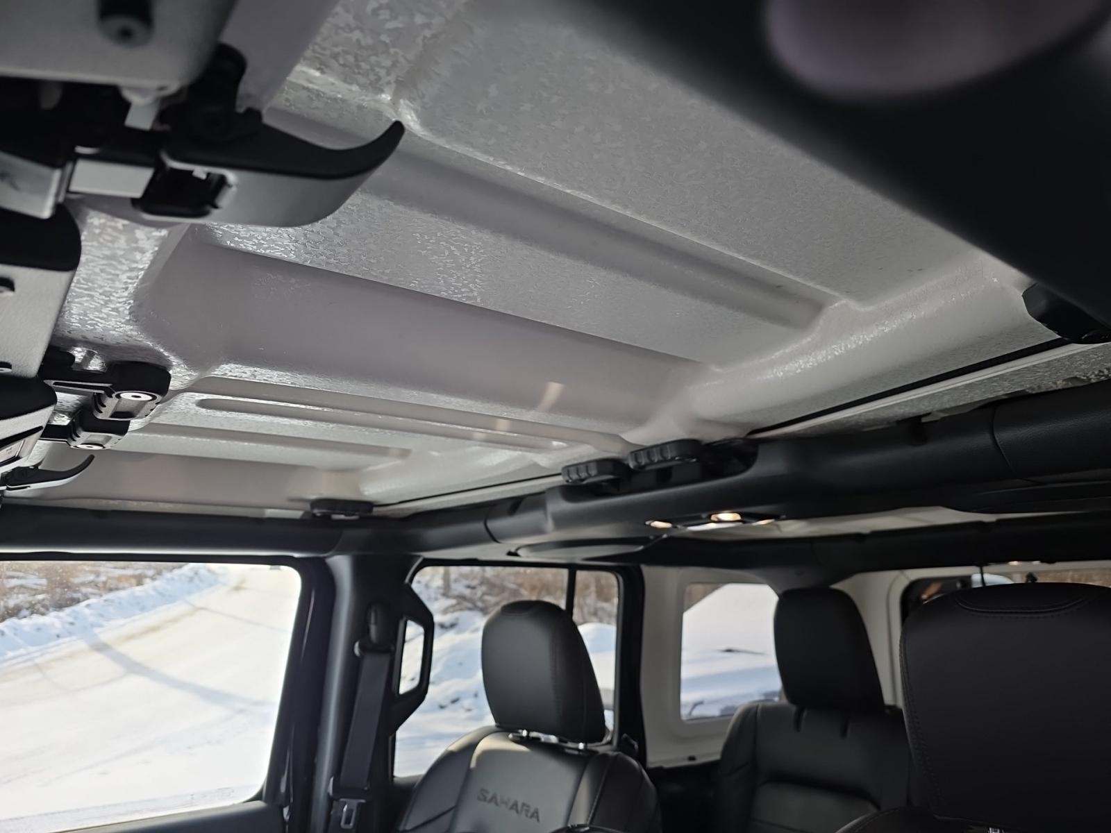 2023 Jeep Wrangler Sahara AWD