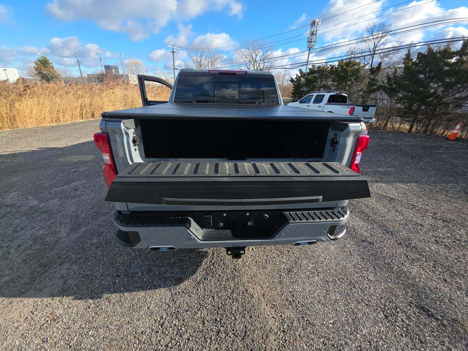 2024 Chevrolet Silverado 1500 RST AWD