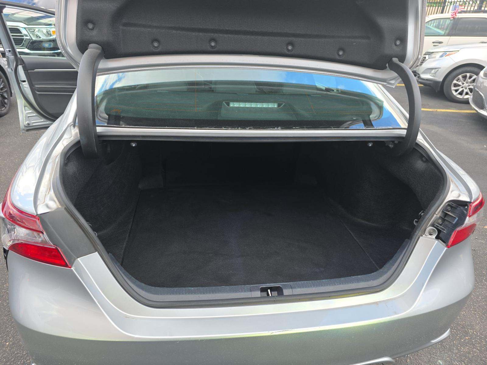 2023 Toyota Camry SE FWD