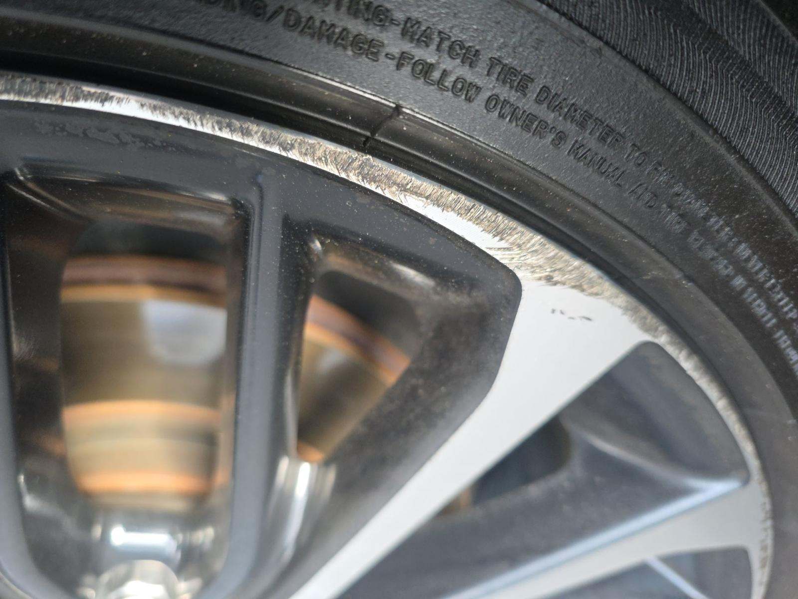 2023 Toyota Camry SE FWD