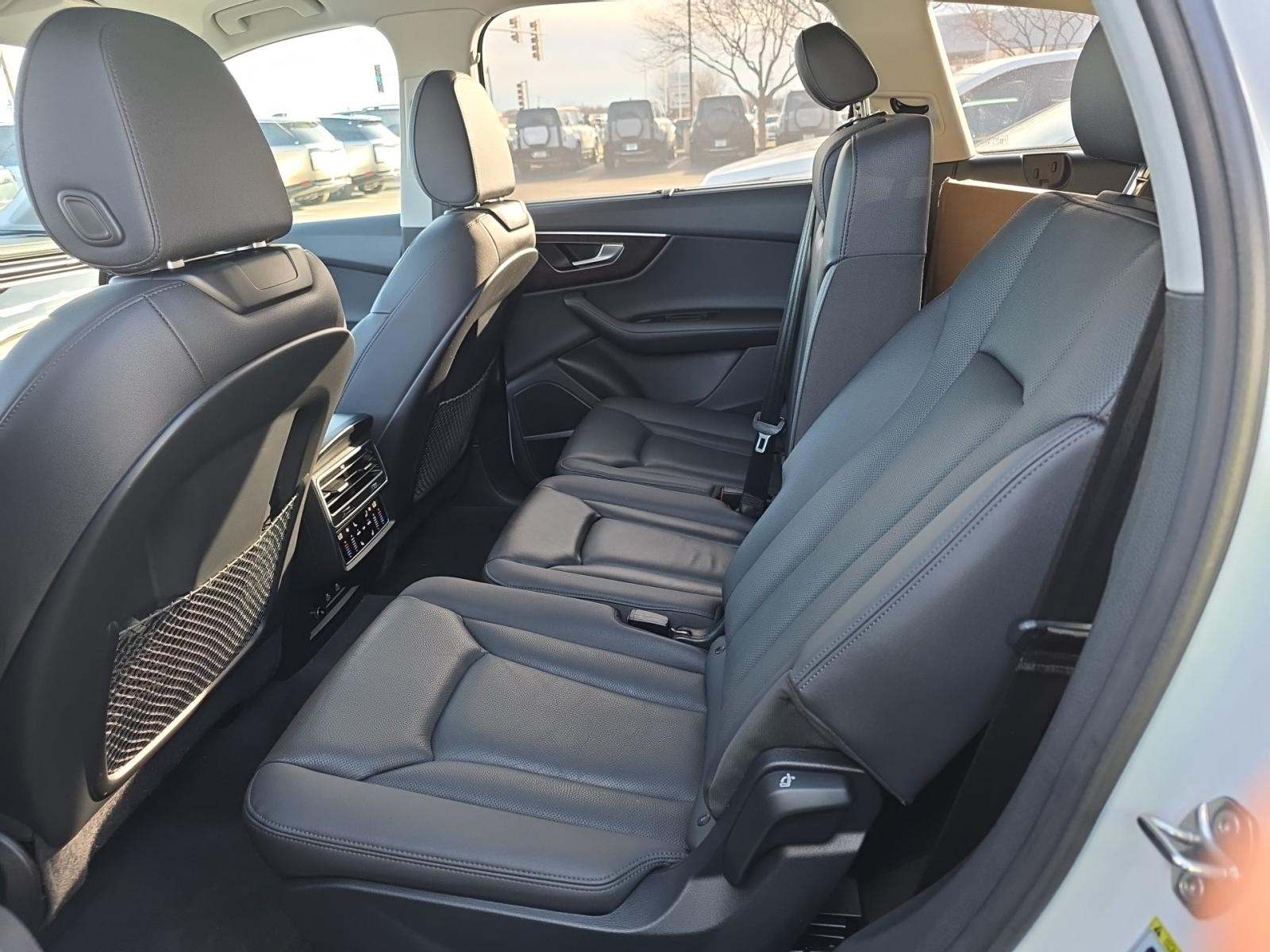 2023 Audi Q7 Prestige AWD