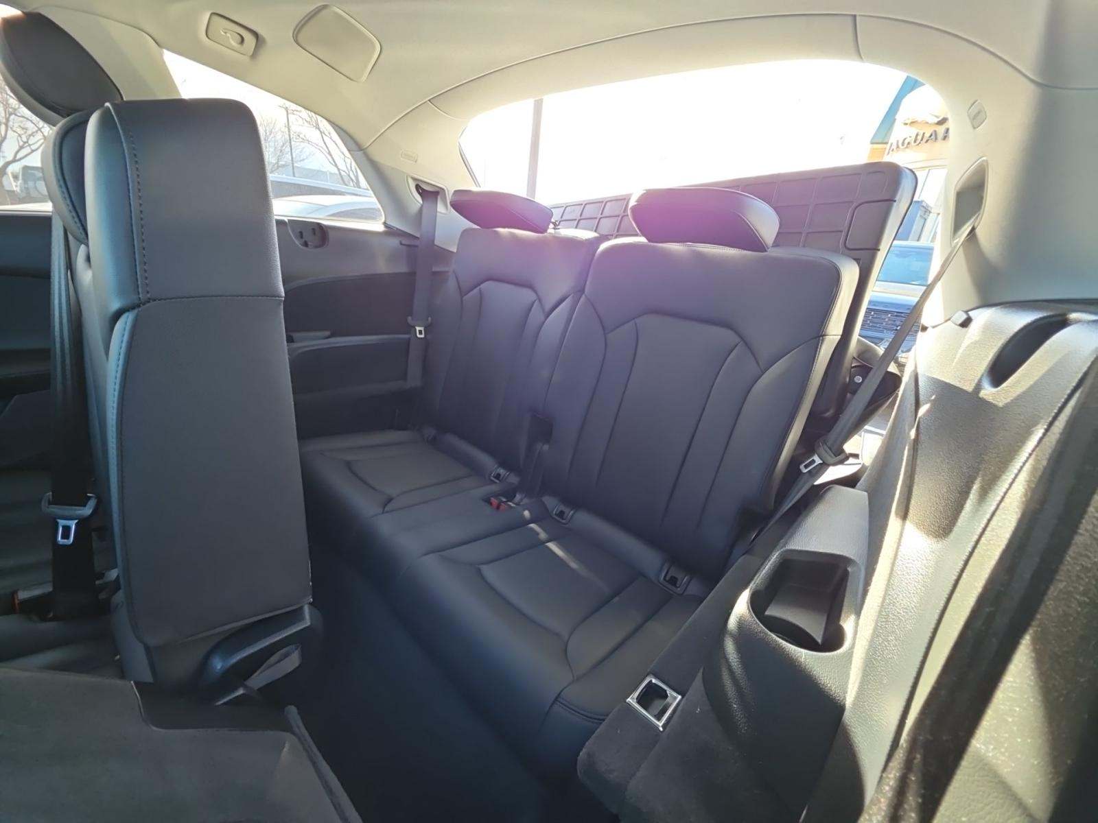 2023 Audi Q7 Prestige AWD