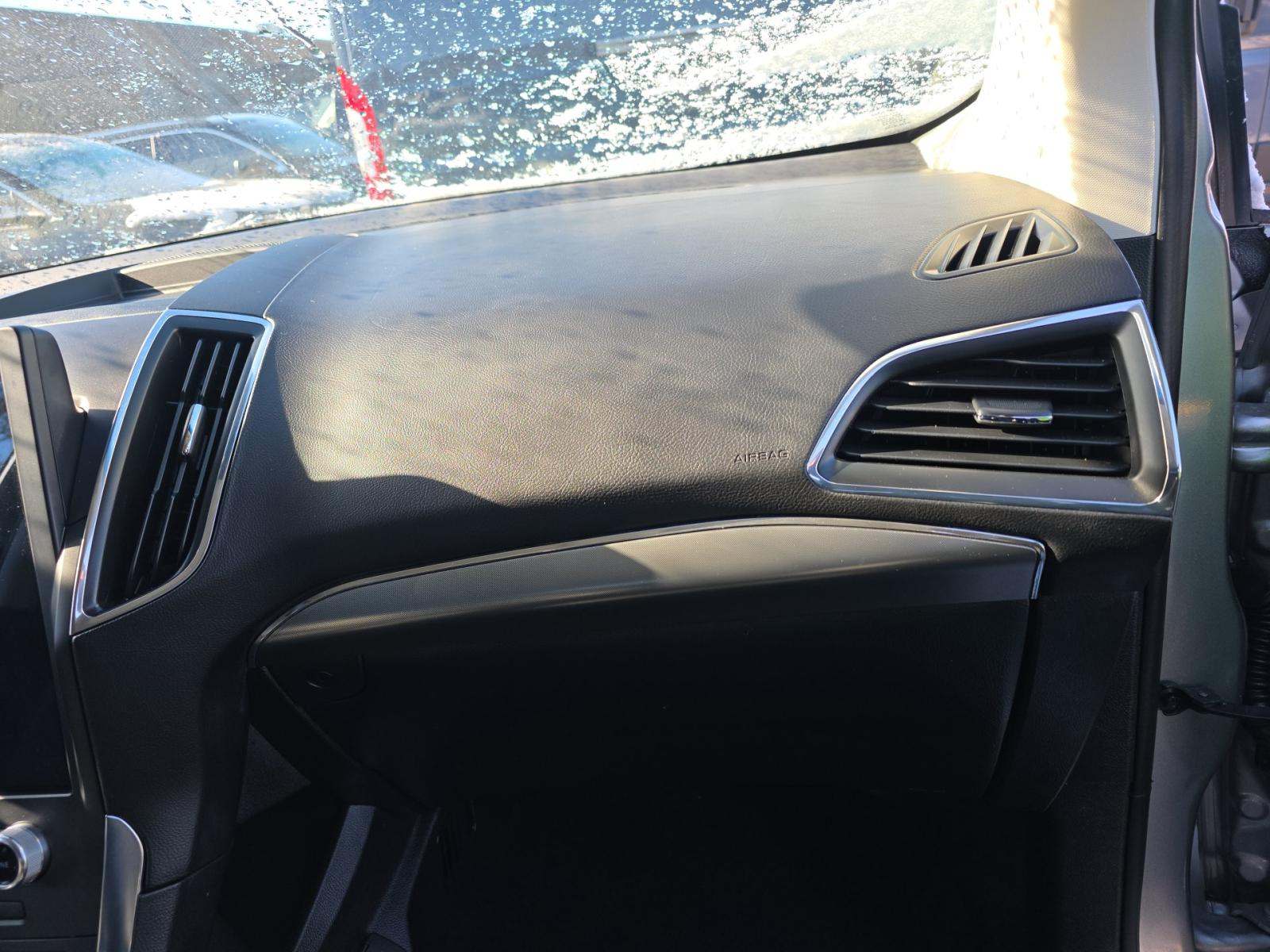 2022 Ford Edge Titanium AWD