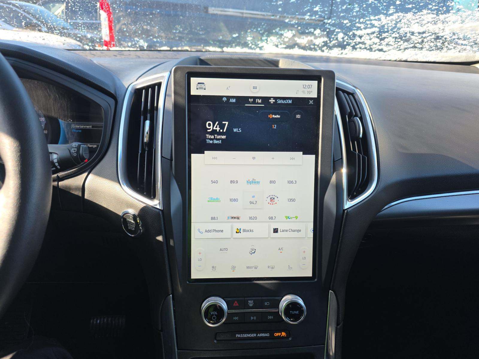 2022 Ford Edge Titanium AWD