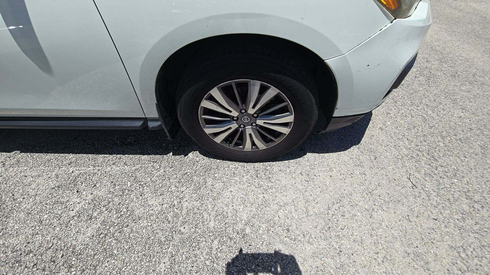 2019 Nissan Pathfinder S FWD