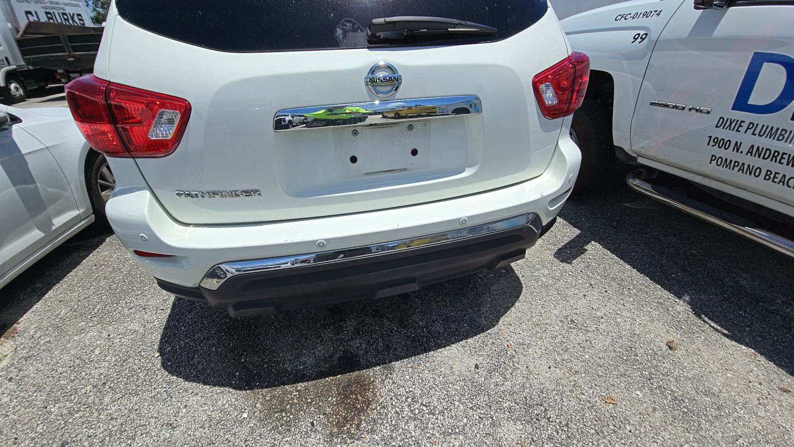 2019 Nissan Pathfinder S FWD