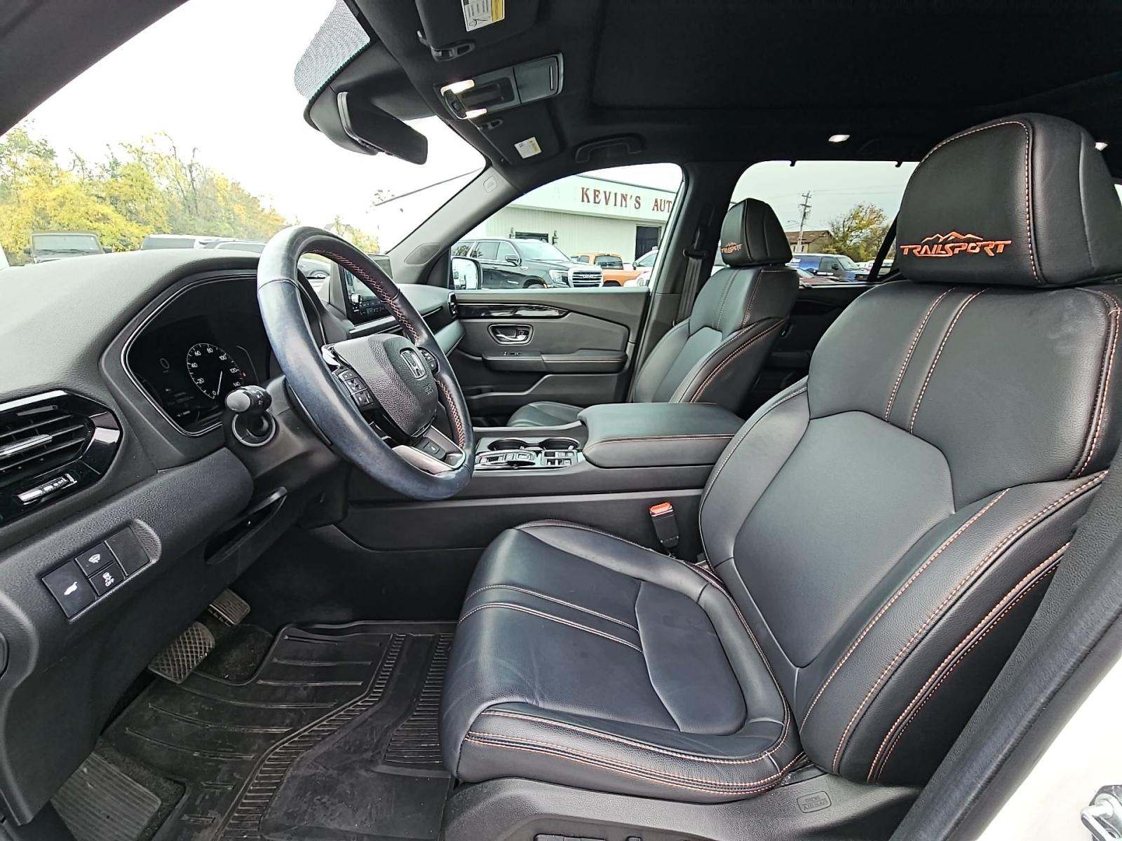 2023 Honda Pilot TrailSport AWD