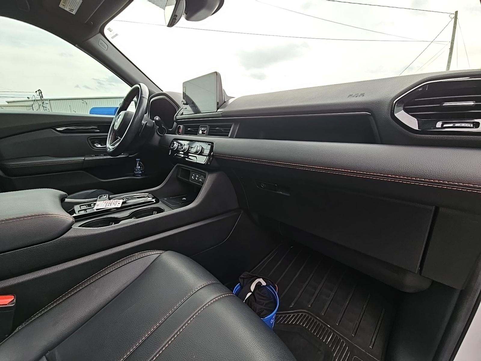 2023 Honda Pilot TrailSport AWD