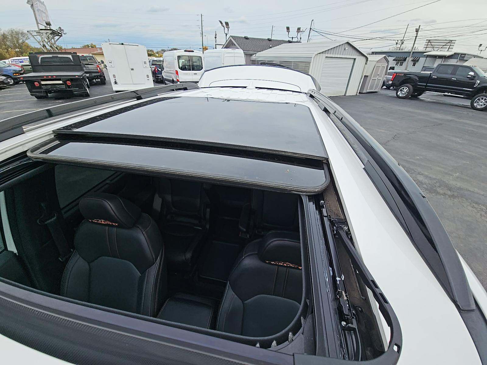 2023 Honda Pilot TrailSport AWD