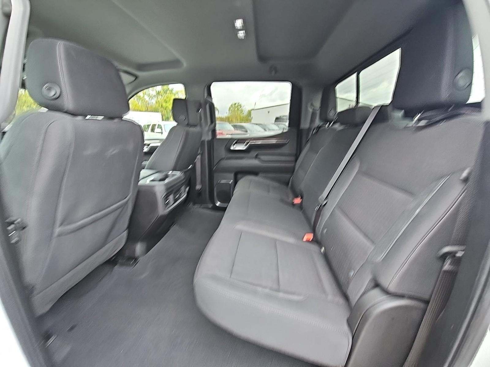 2024 Chevrolet Silverado 1500 RST AWD