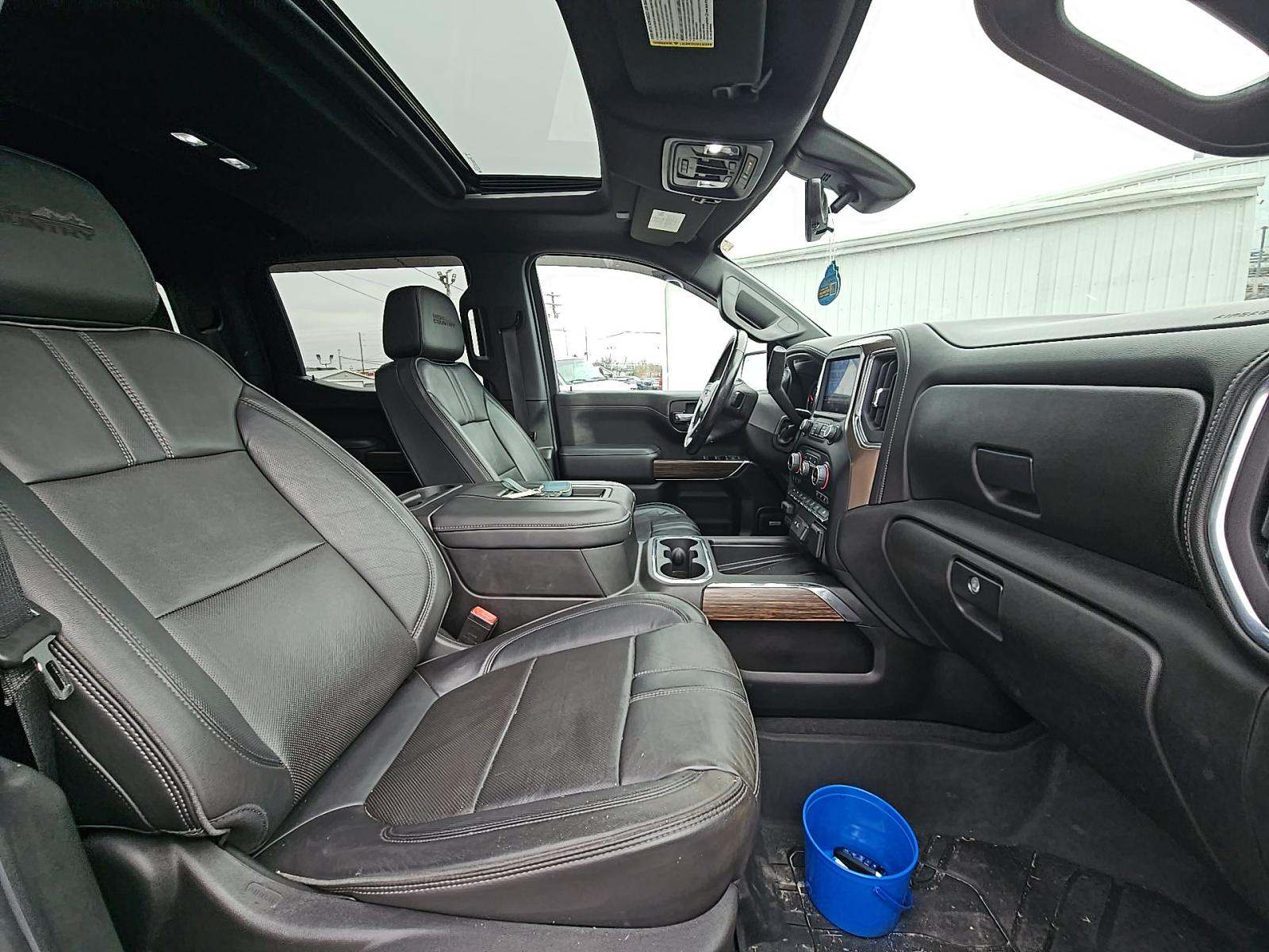 2022 Chevrolet Silverado 1500 High Country RWD