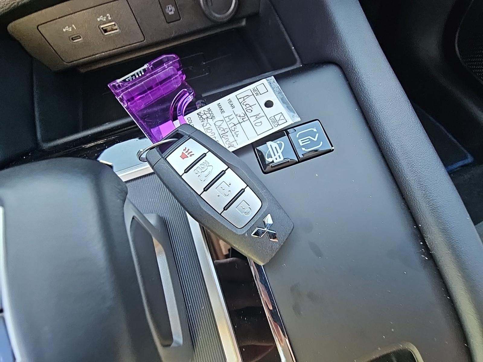 2024 Mitsubishi Outlander PHEV SE AWD