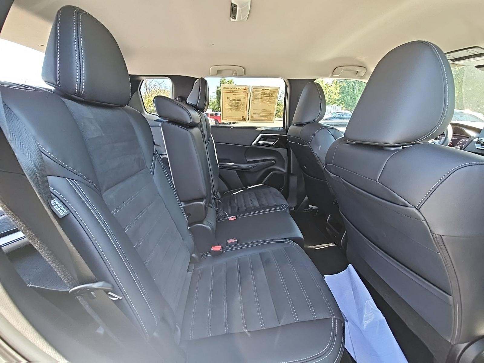 2024 Mitsubishi Outlander PHEV SE AWD