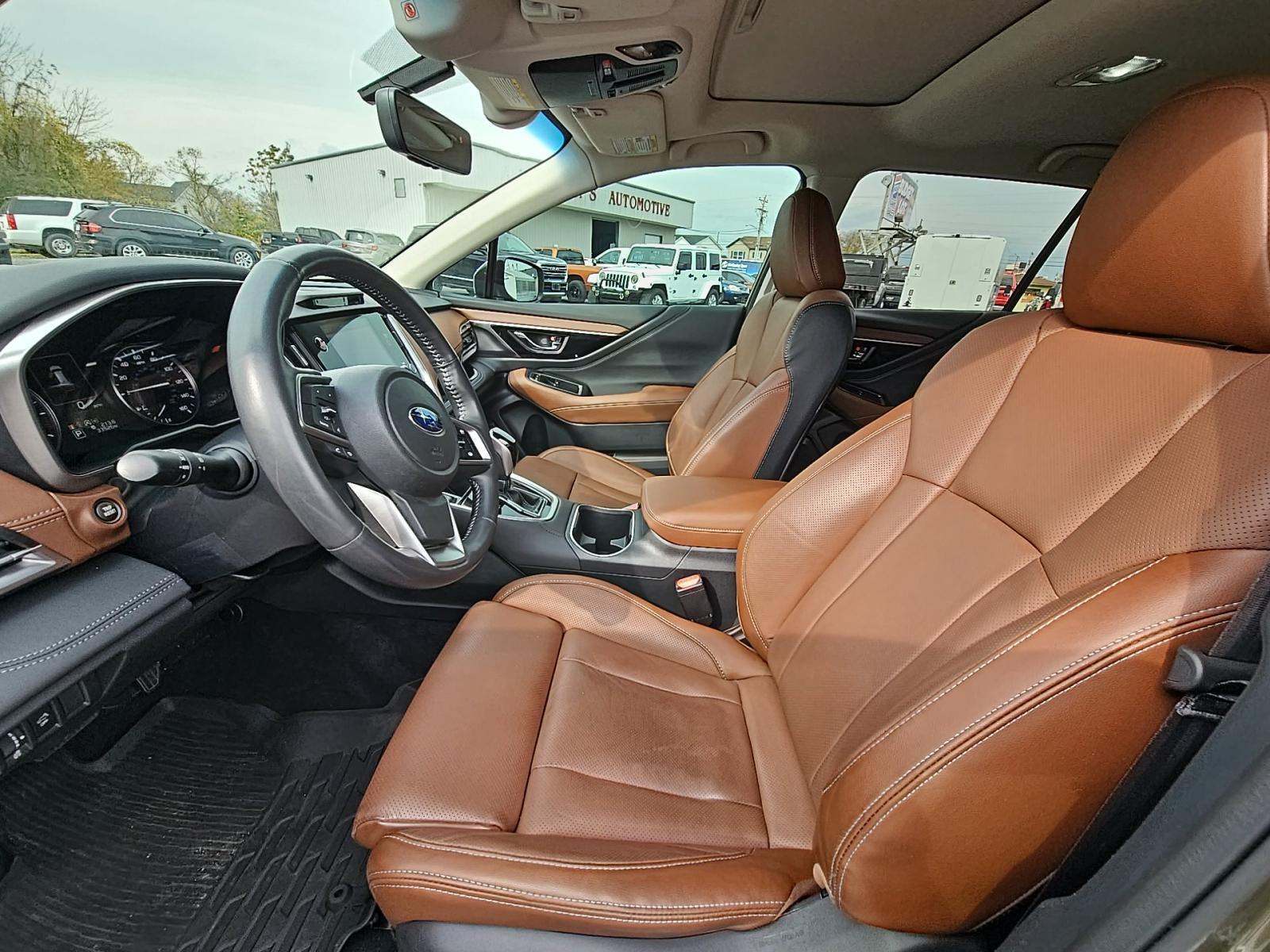 2022 Subaru Outback Touring AWD