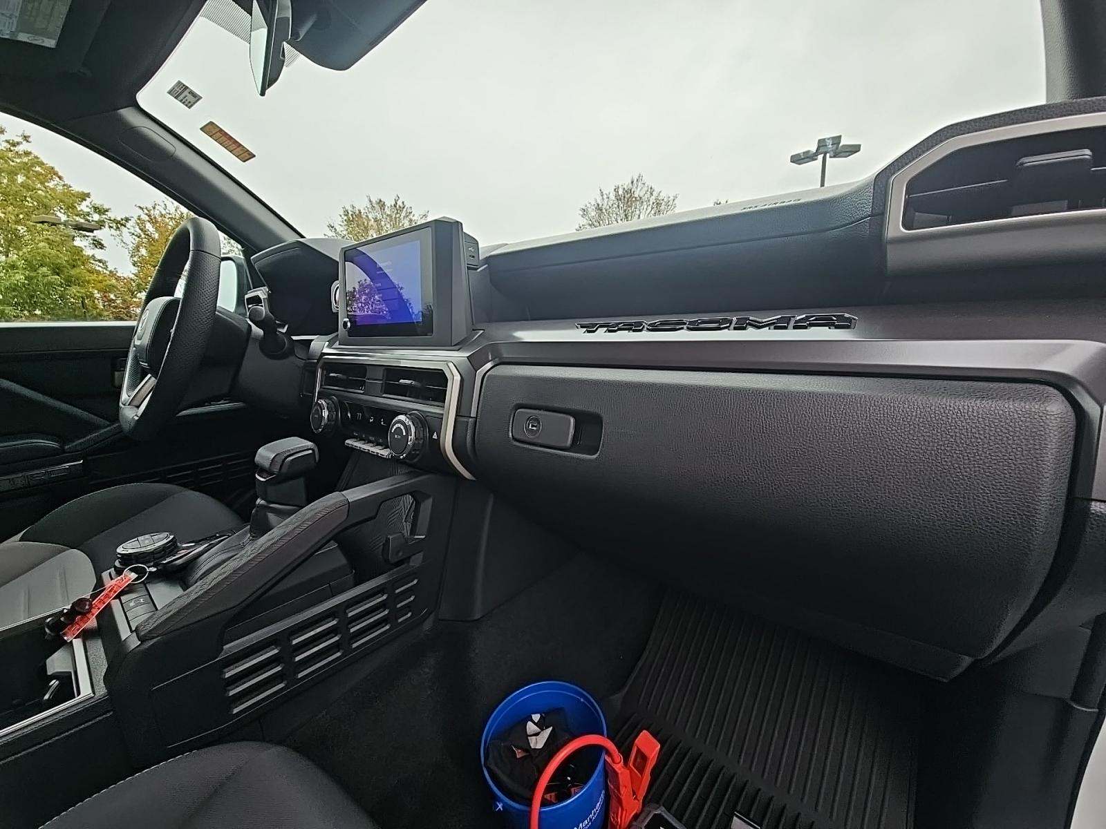 2025 Toyota Tacoma TRD Off-Road AWD