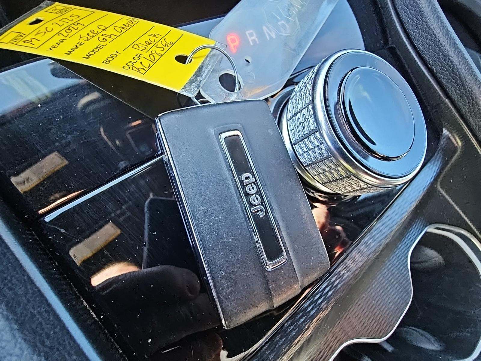 2024 Jeep Grand Cherokee Altitude AWD