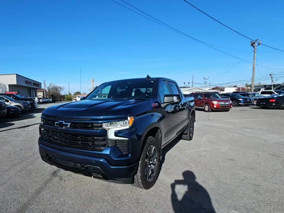 2022 Chevrolet Silverado 1500 RST AWD